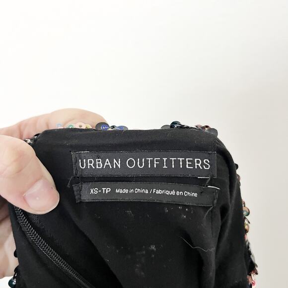 [Urban Outfitters] Darren Rainbow Sequined Side Slit Mini Skirt Party Size XS - Picture 12 of 12